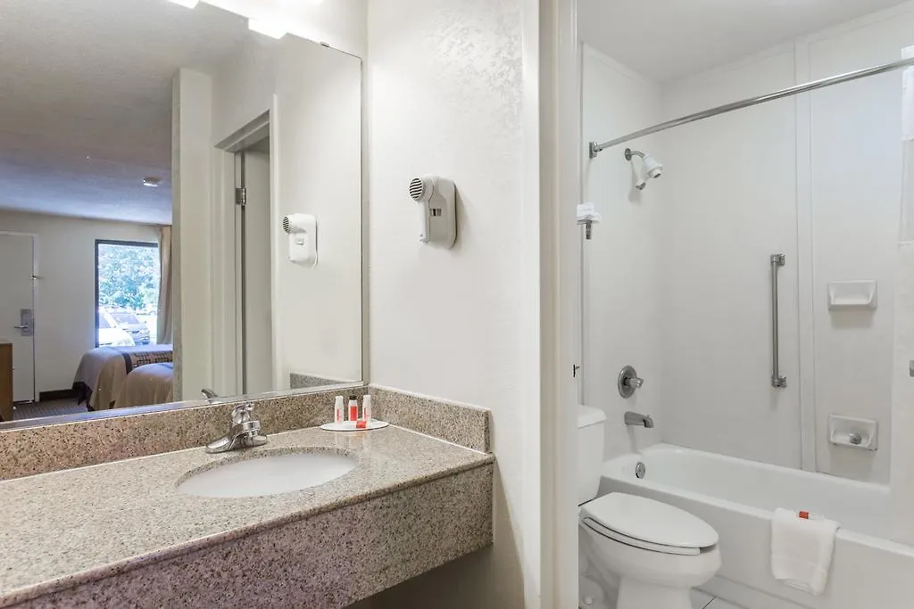 ** Motel Days Inn By Wyndham Norfolk Airport United States